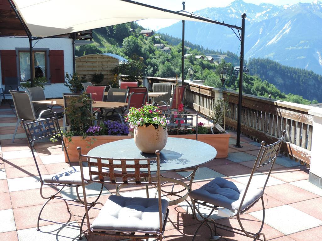 La Demeure Des Elfes Bed & Breakfast Albinen Exterior foto