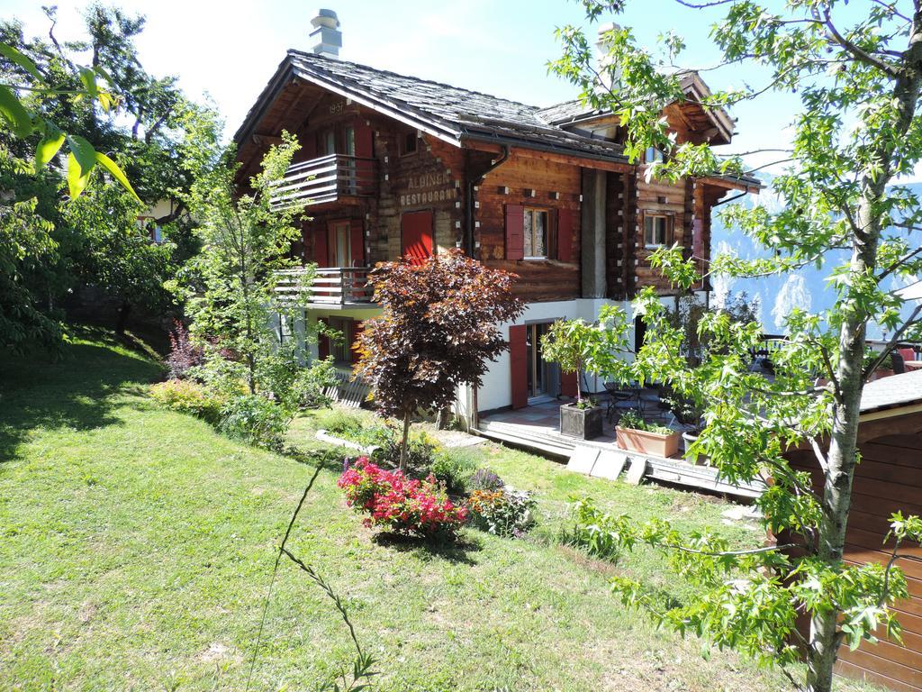 La Demeure Des Elfes Bed & Breakfast Albinen Exterior foto